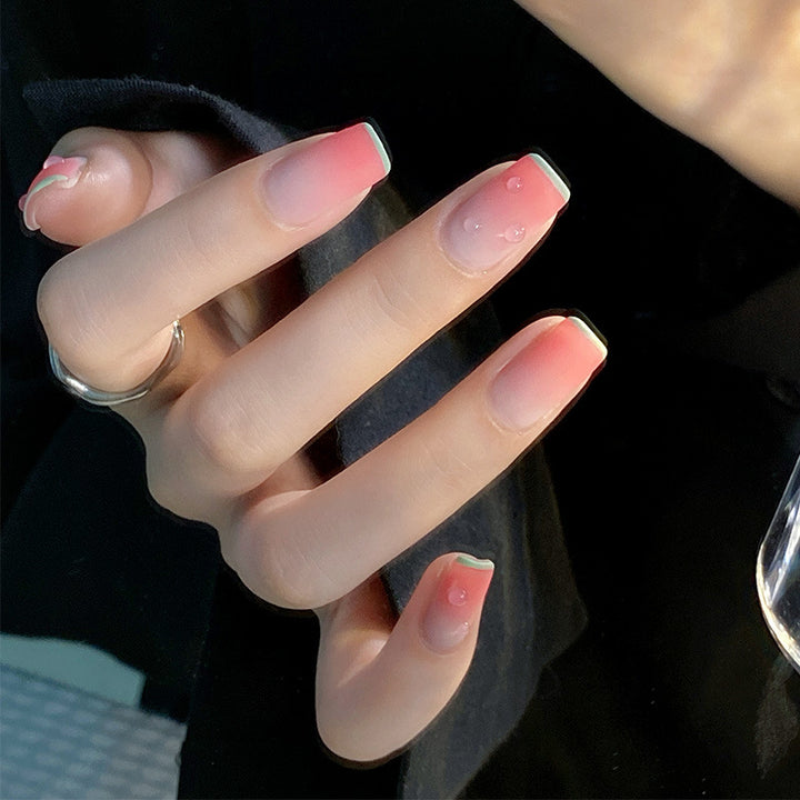 Artistic and elegant nail designs Kalsten