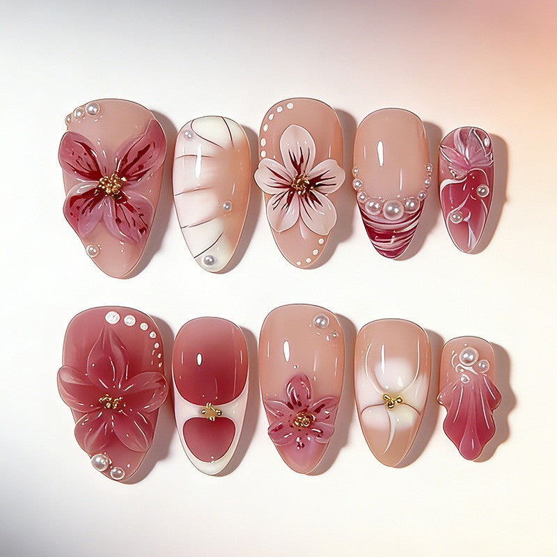 creative nail art set with maritime motifs and sparkling accents Kalsten