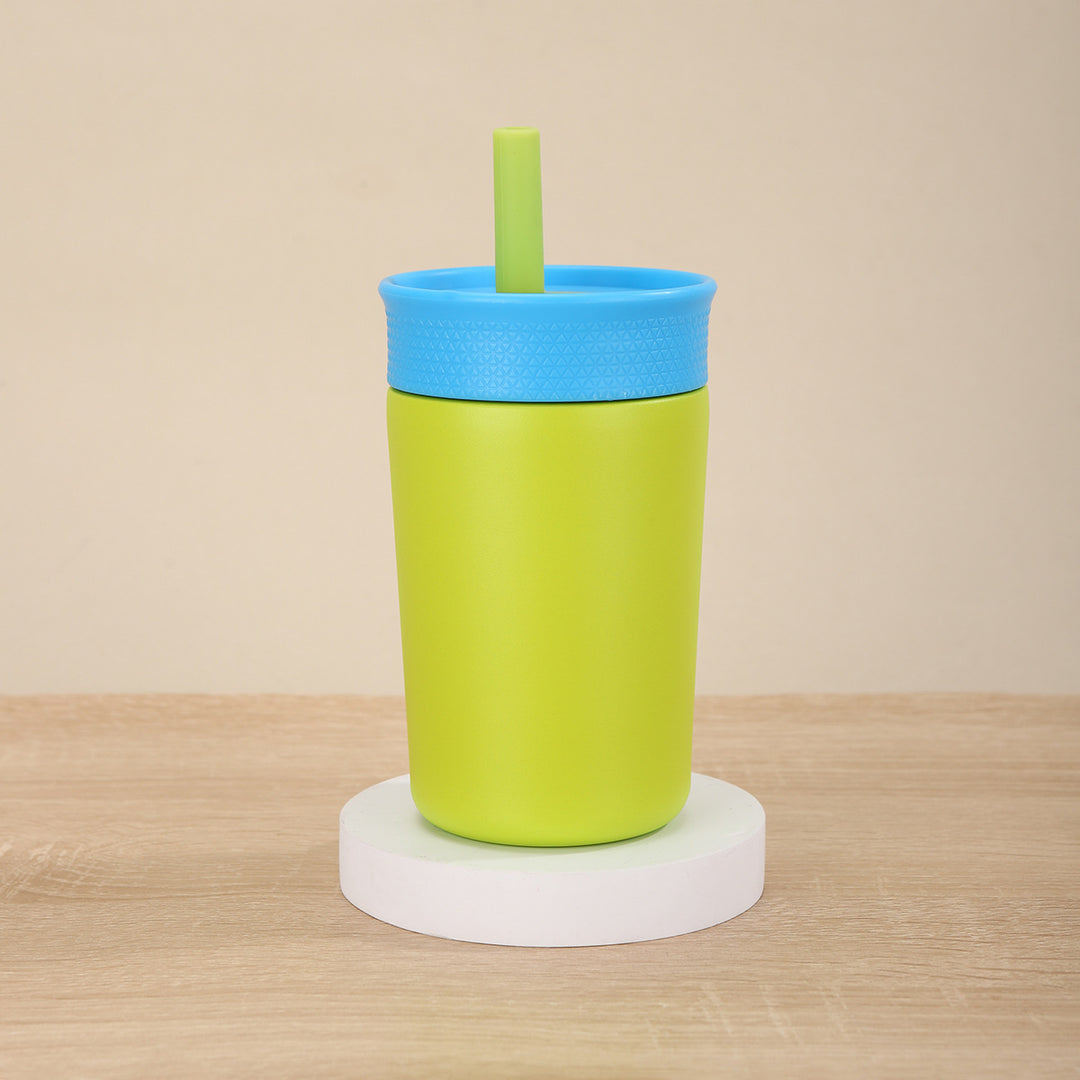 Ladies Insulated Drinking Bottle with Silicone Lid and Straw Kalsten