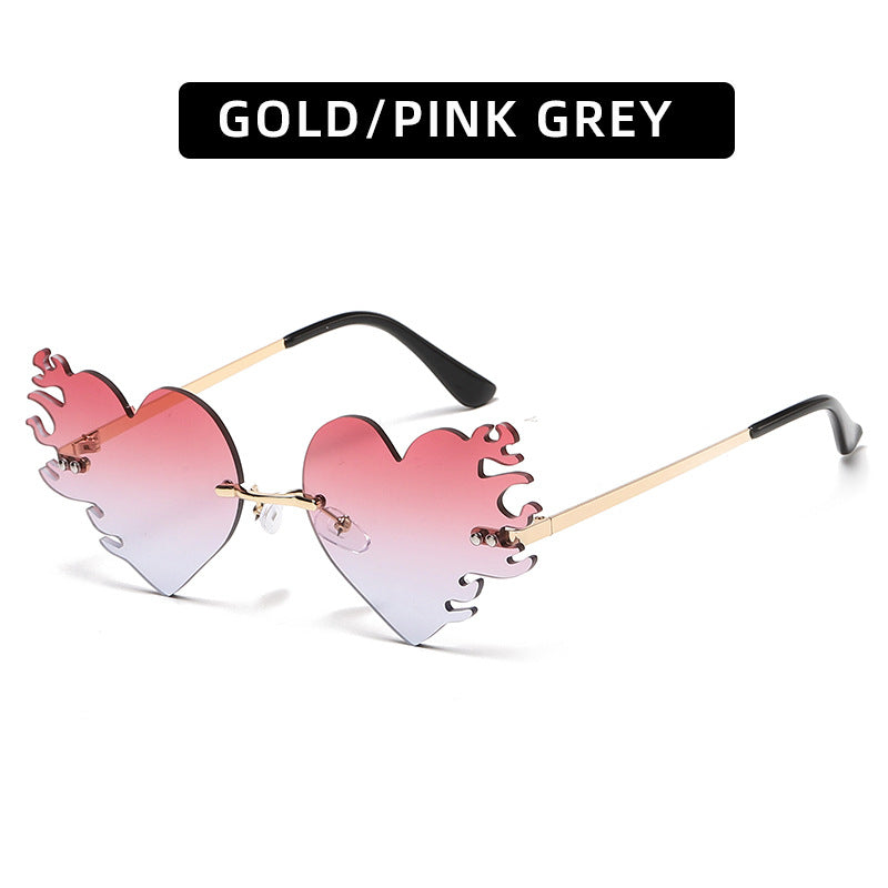 Heart-Shaped Flame Detail Sunglasses