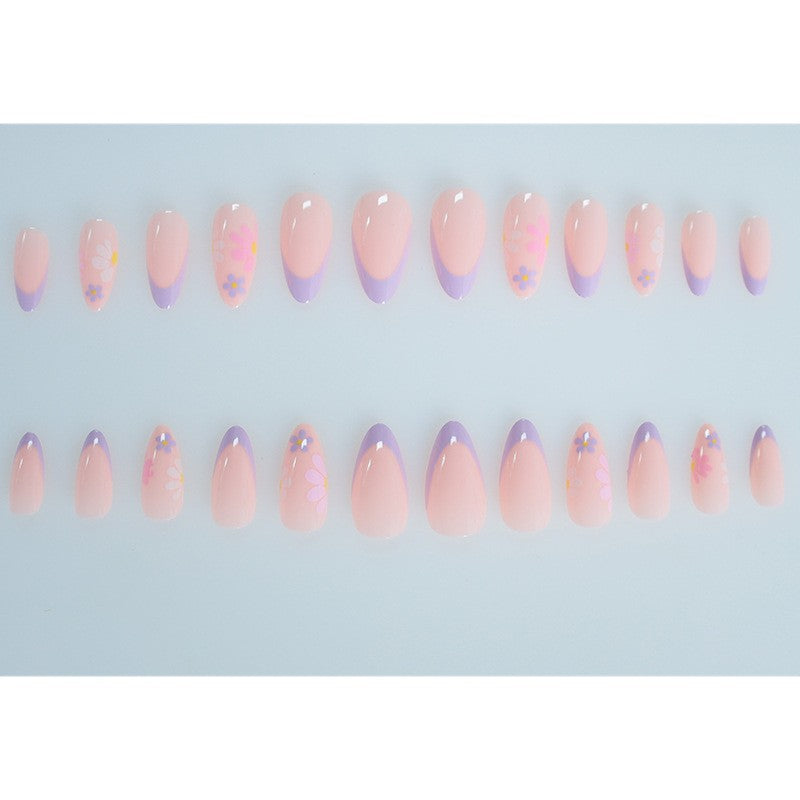 Chic Floral Nail Art Kalsten