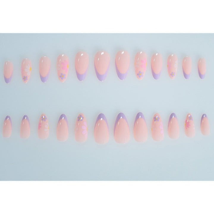 Chic Floral Nail Art Kalsten