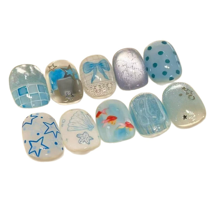 Cute Character Press-On Nail Art Set Kalsten