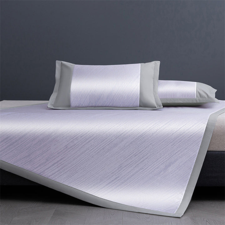 Women's Luxurious Bedspread with Elegant Two-Tone Design Kalsten