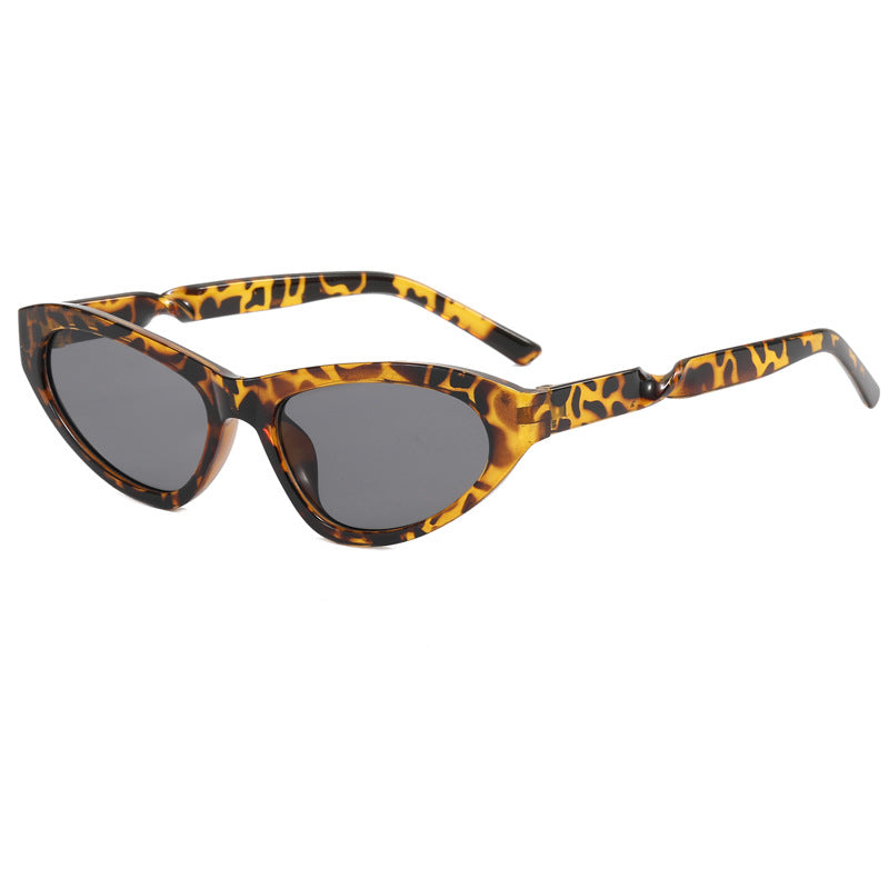 Cat-Eye Design Sunglasses with Blue Lenses