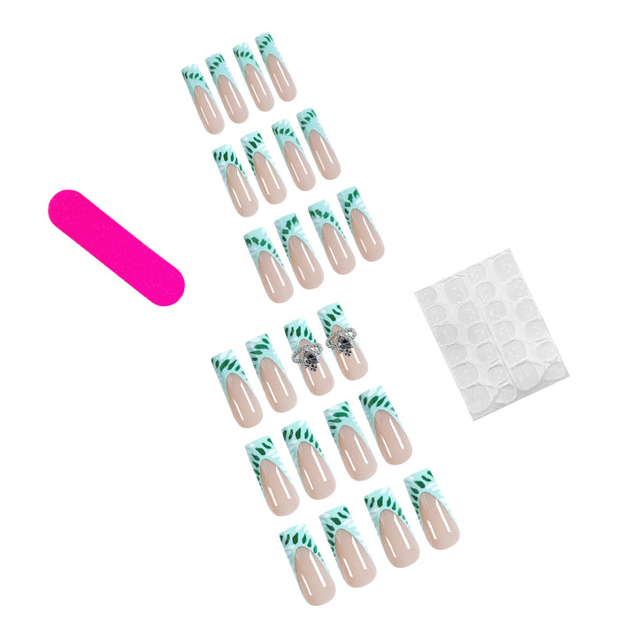 Exquisite artificial nails with jewelry details Kalsten
