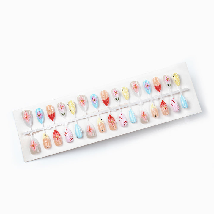 Floral-Themed Press-On Nail Art Set