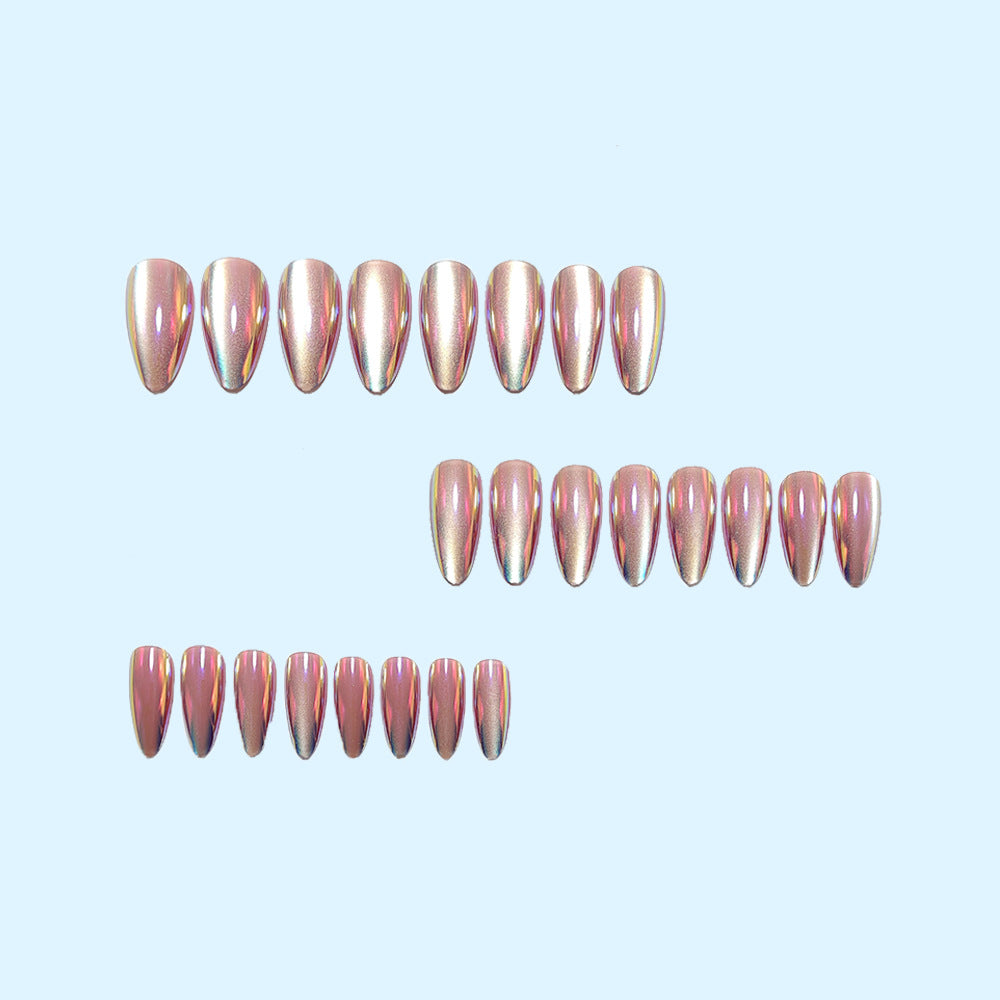 High-gloss artificial nails with elegant gradient Kalsten