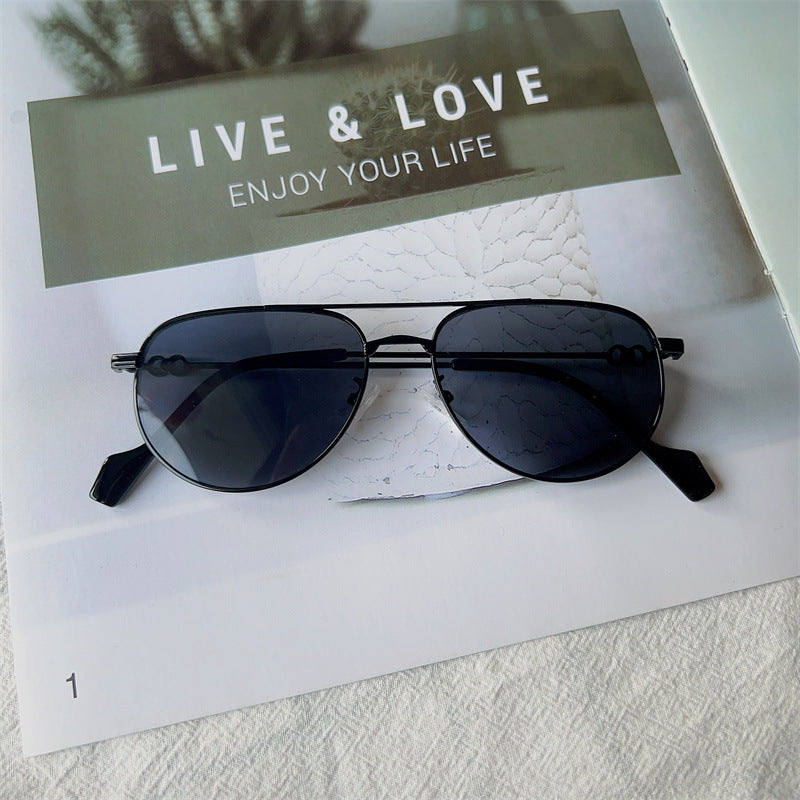 Vintage-Inspired Aviator Sunglasses Kalsten
