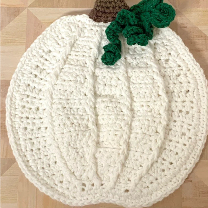 Hand-crocheted pumpkin pot holder and table mat made of cotton yarn