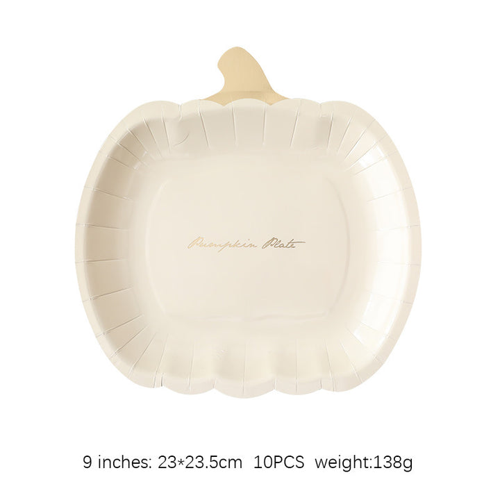 Pumpkin-shaped paper plate for Thanksgiving