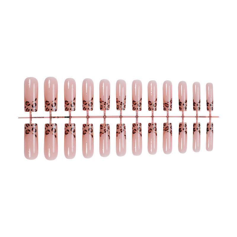 Stylish Leopard Print Press-On Nail Set Kalsten