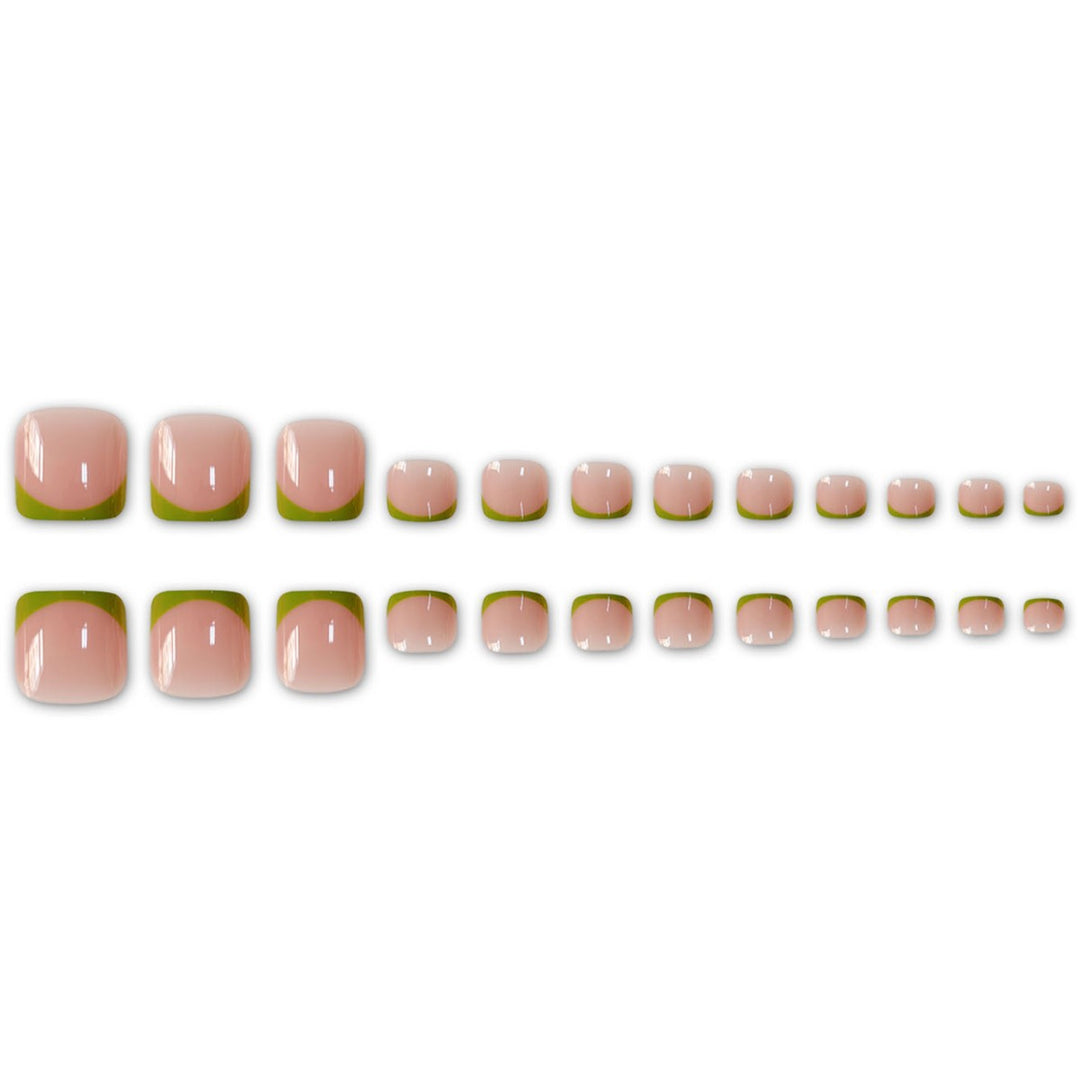 Premium French Tip Pedicure Kalsten