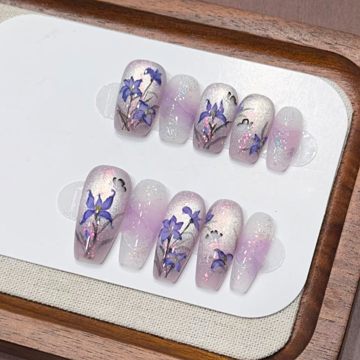 Elegant Floral-Themed Press-On Nails Kalsten
