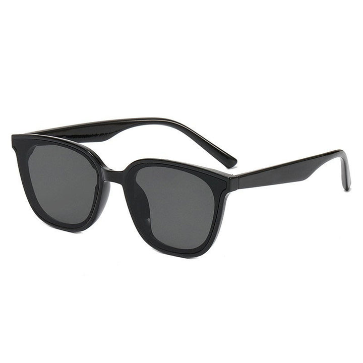 Ladies Cat-Eye Design Sunglasses with protective UV filter Kalsten