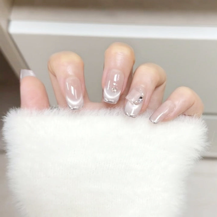 Elegant Artificial Nails Kalsten