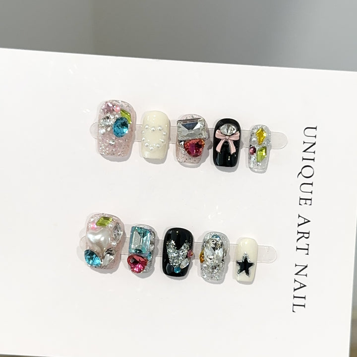 Glamorous Rhinestone-Decorated Press-On Nail Set