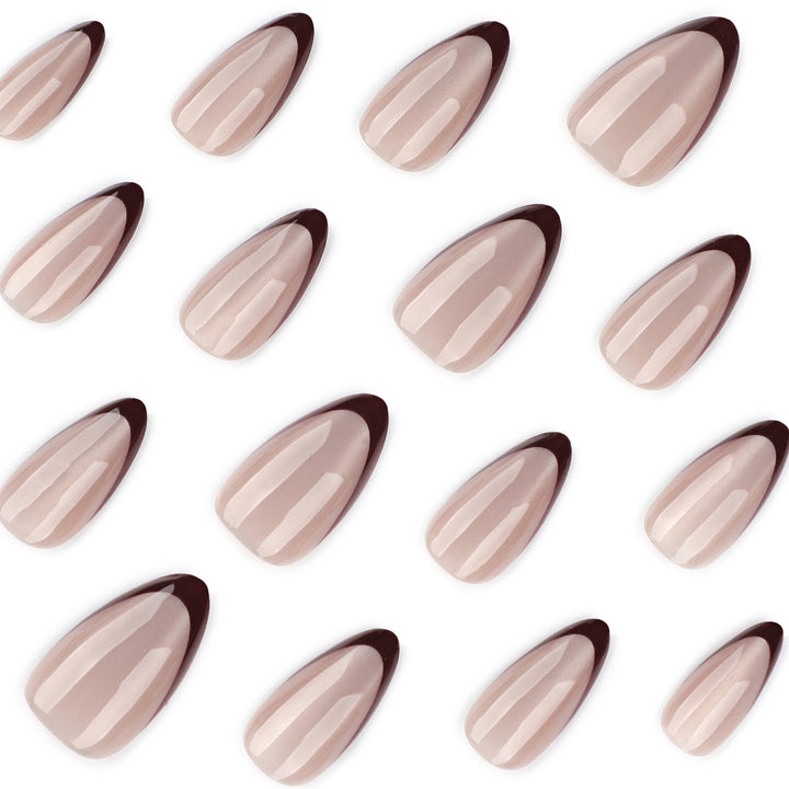 Artificial nail art with elegant French tip Kalsten