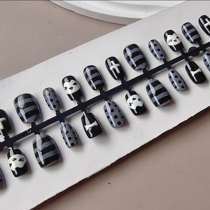 Artifical nails with Playful Animal Designs Kalsten