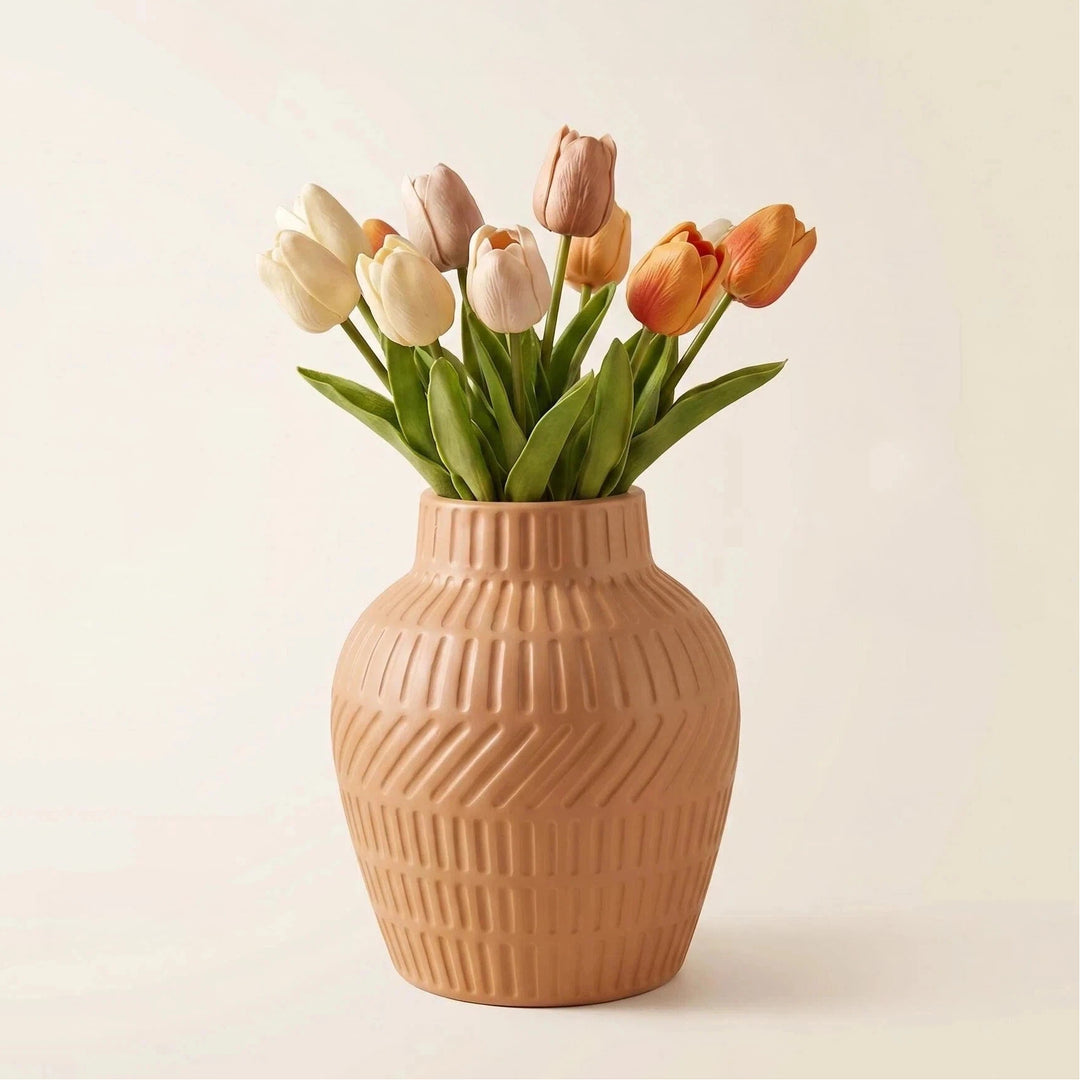 Modern Ceramic Decorative Accent for Stylish Interiors