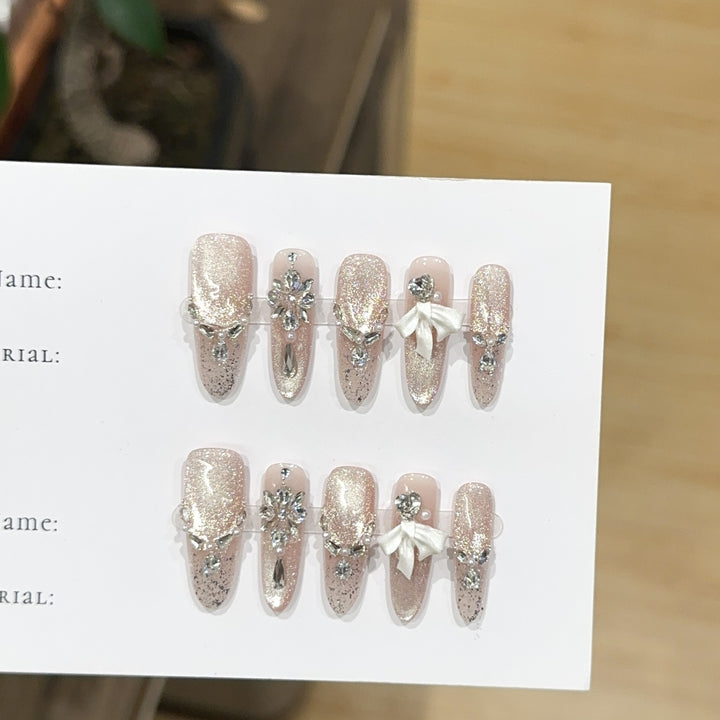 Glamorous Press-On Nail Set