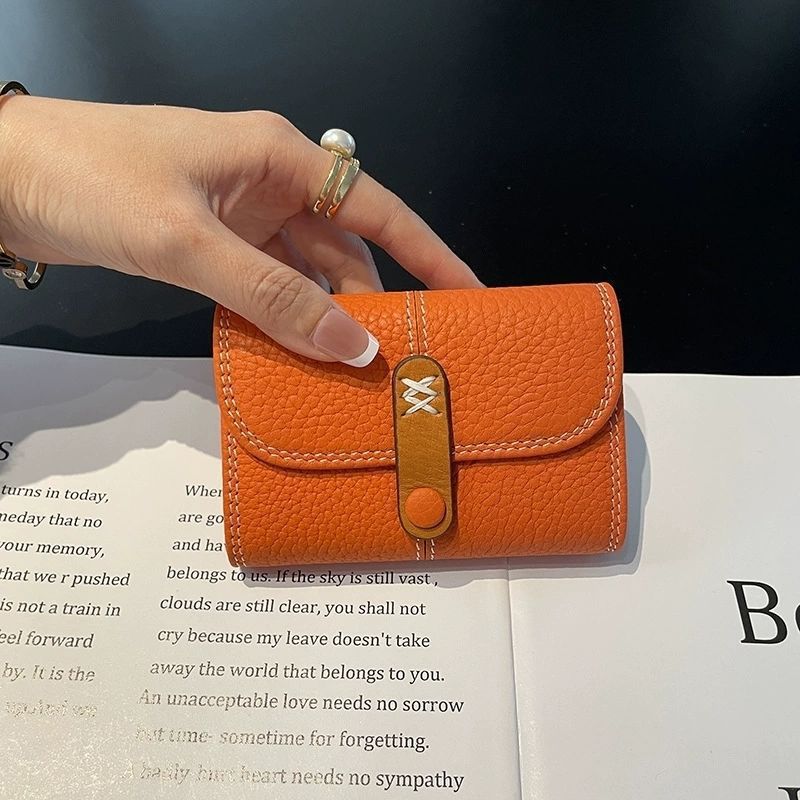 Textured Leather Tri-Fold Wallet Kalsten