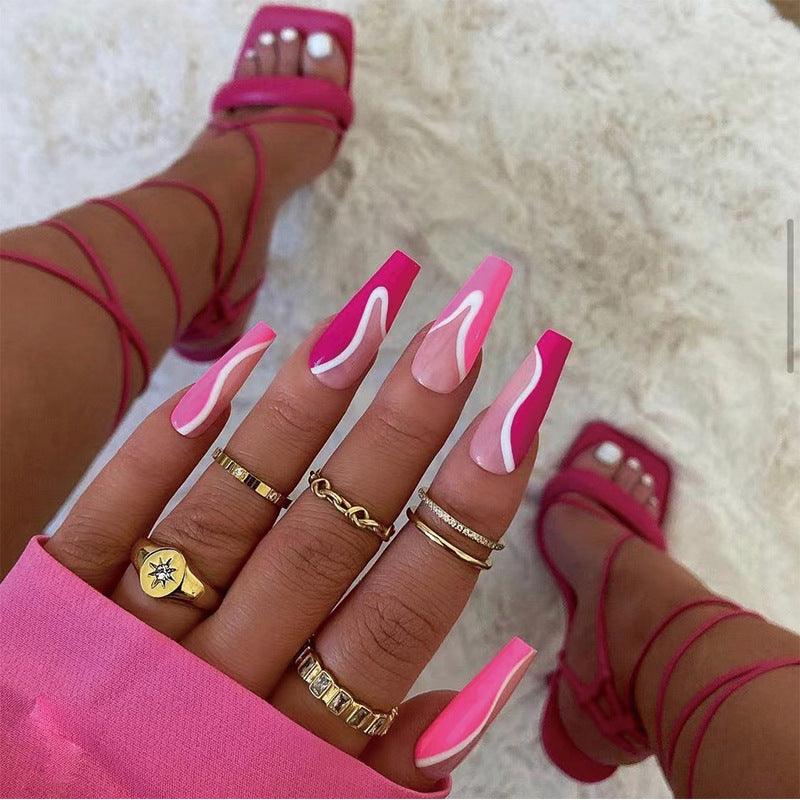 Trendy Nail Art Kalsten
