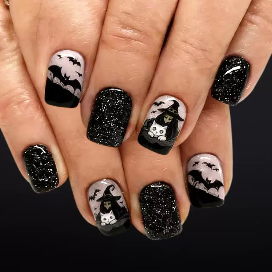 Acrylic nail set with creepy Halloween motif Kalsten