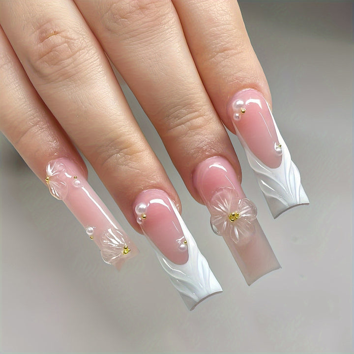 Decorative Press-On Nail Set Kalsten