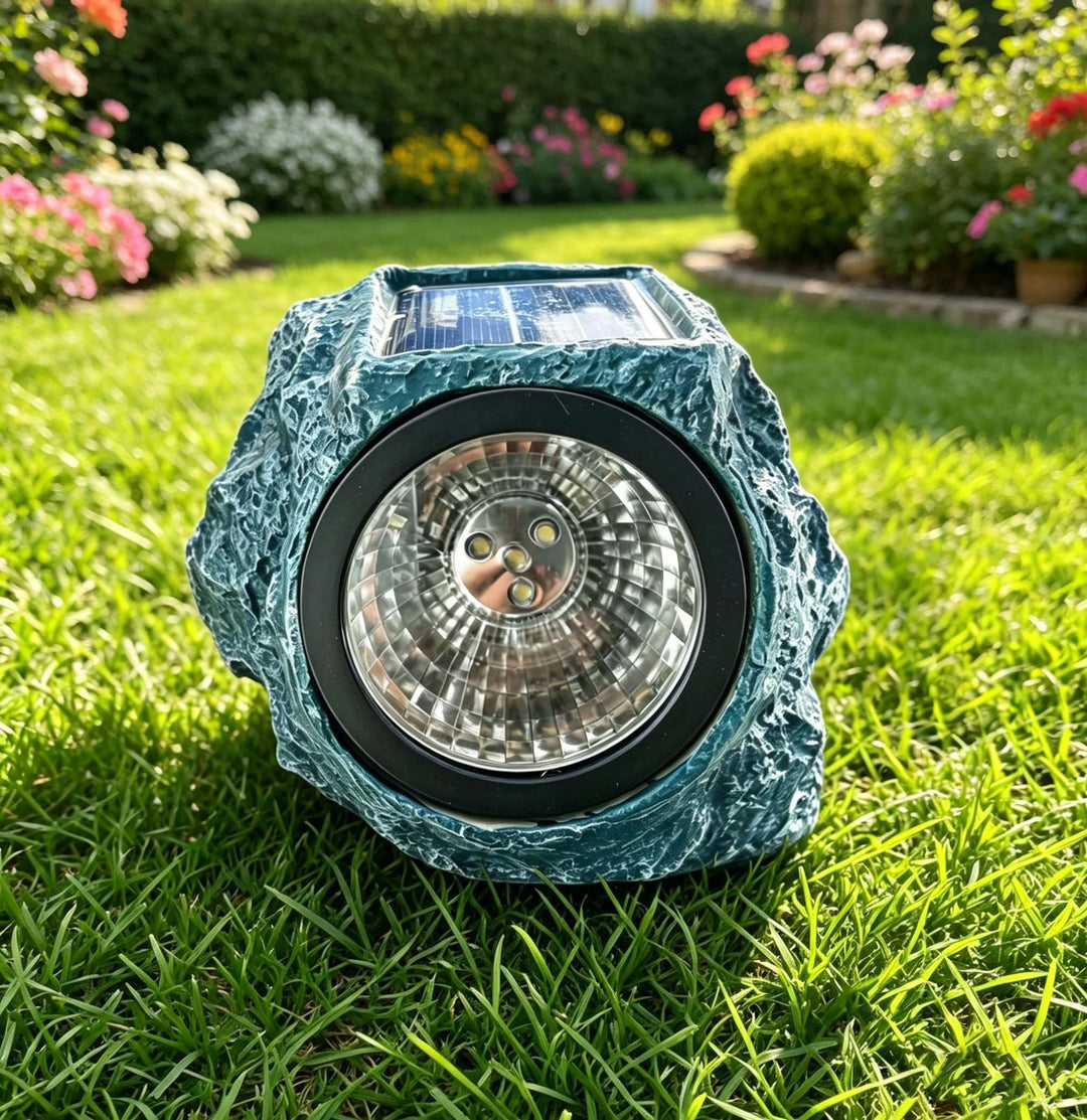 Solar-Powered LED Faux-Rock Garden Spotlight With Integrated Solar Panel And Weatherproof Textured Resin Housing Kalsten