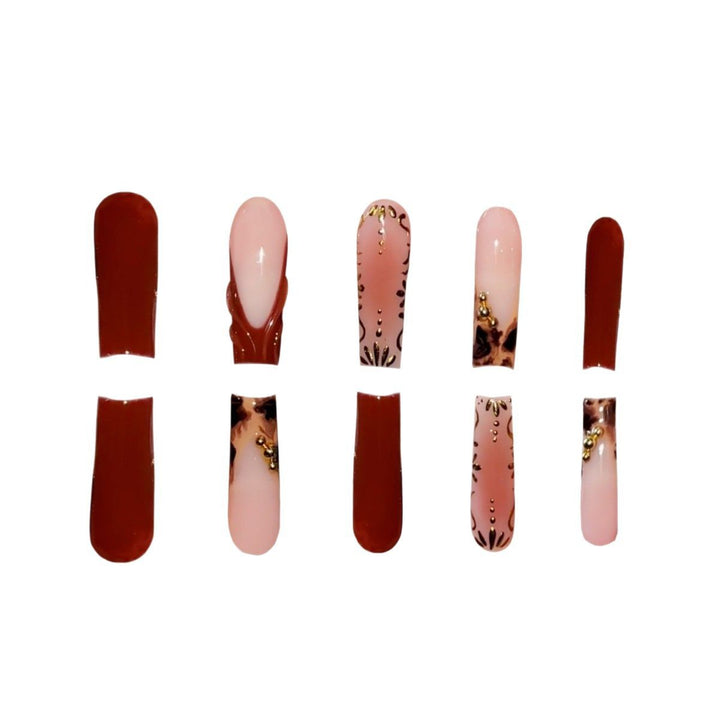 Artistic Long Press-On Nails with Elegant Gold Accents Kalsten