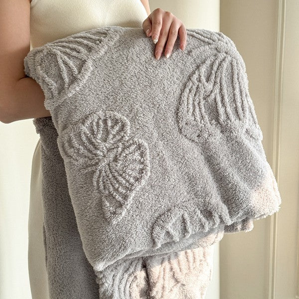 Women's Decorative Butterfly Pattern Throw Blanket