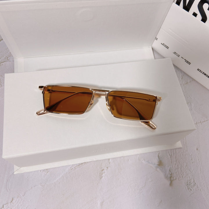 Fashionable sunglasses with rectangular metal frame Kalsten
