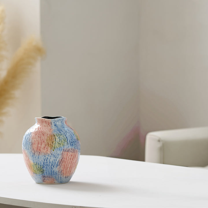 Decorative ceramic vase Kalsten