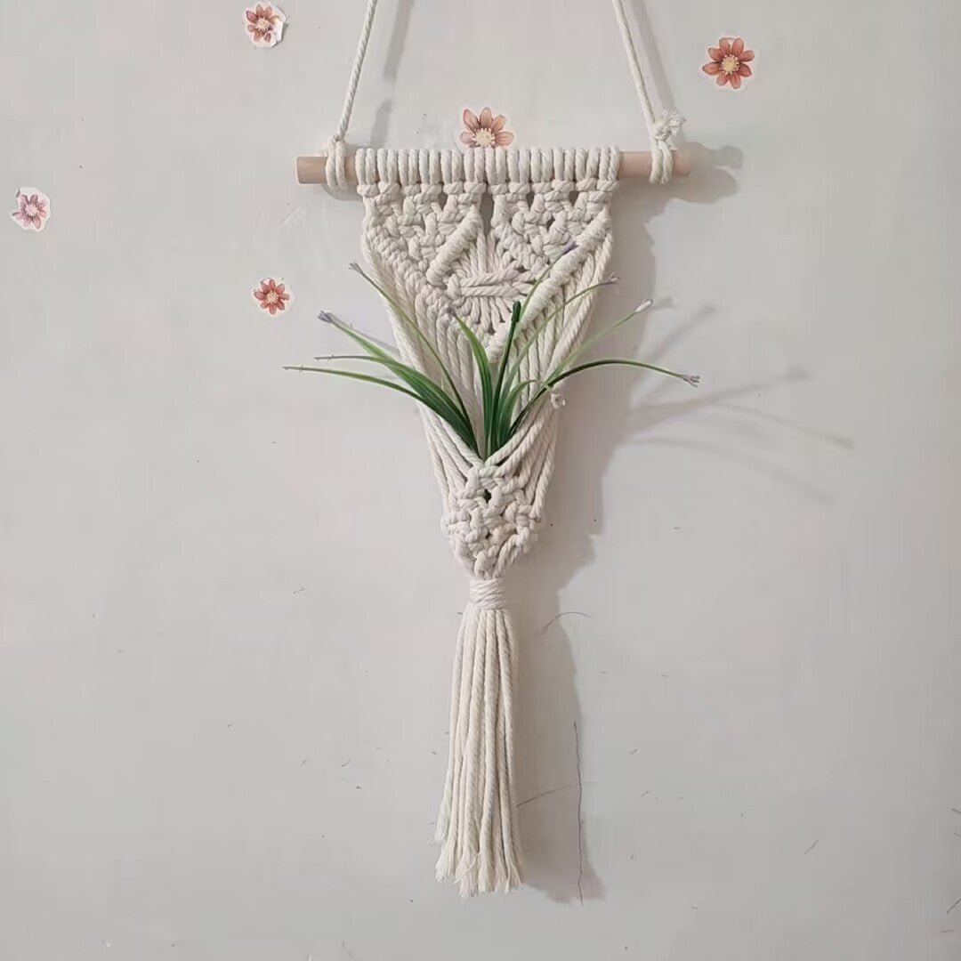 Decorative Macrame Plant Holder Kalsten