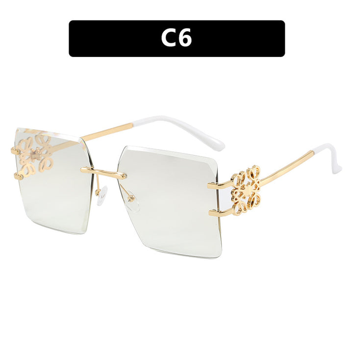 Women's fashionable sunglasses with exceptional design and golden accents Kalsten
