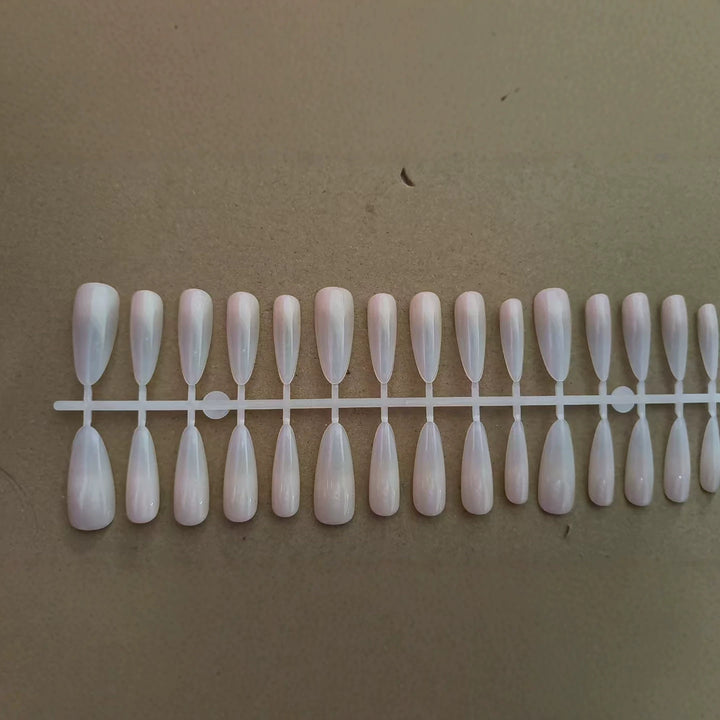 Artificial Artificial Nails in Modern High Gloss Design Kalsten