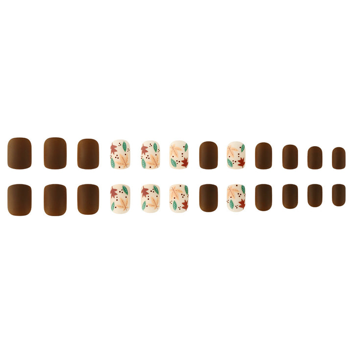 Fall-Themed Nail Art Kalsten