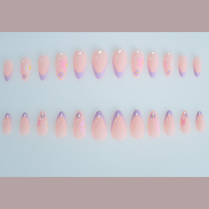 Chic Floral Nail Art Kalsten