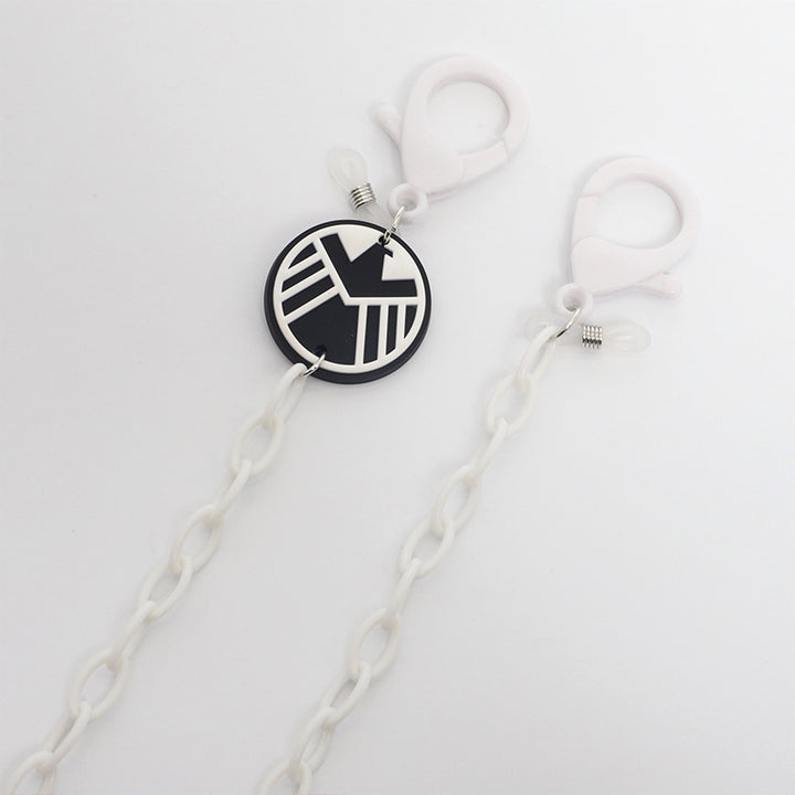 Superhero-Themed Eyewear Chain kalsten