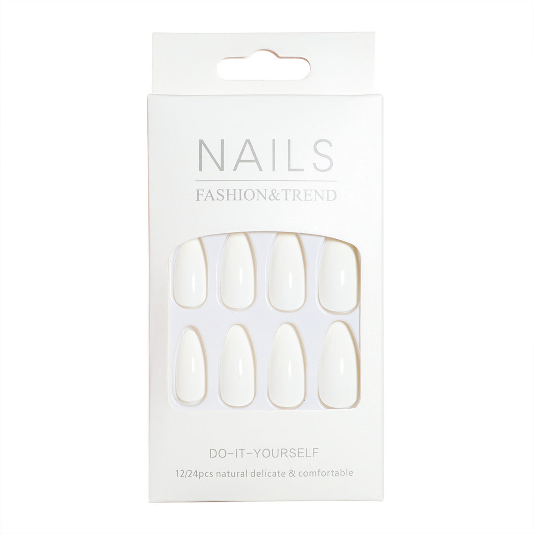 Elegant DIY Press-On Nail Set Kalsten