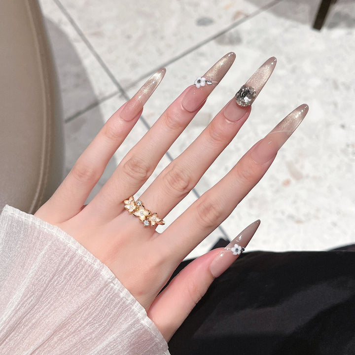 Elegant Acrylic Press-On Nail Art Kalsten