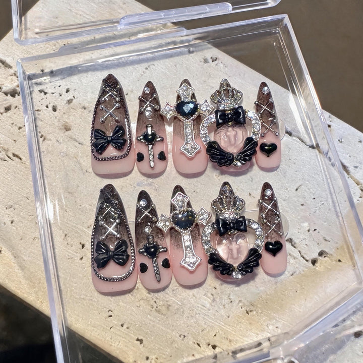 Gothic-Inspired Artistic Nail Art Tips