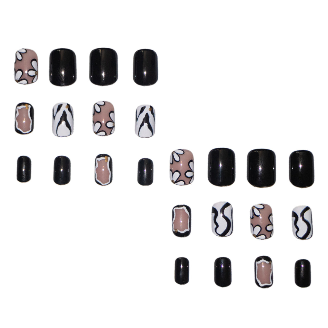 Artistic Abstract Nail Art Set  1790958005