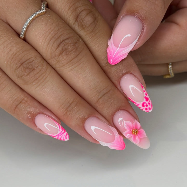 Artistic Floral-Designed Press-On Nails Kalsten