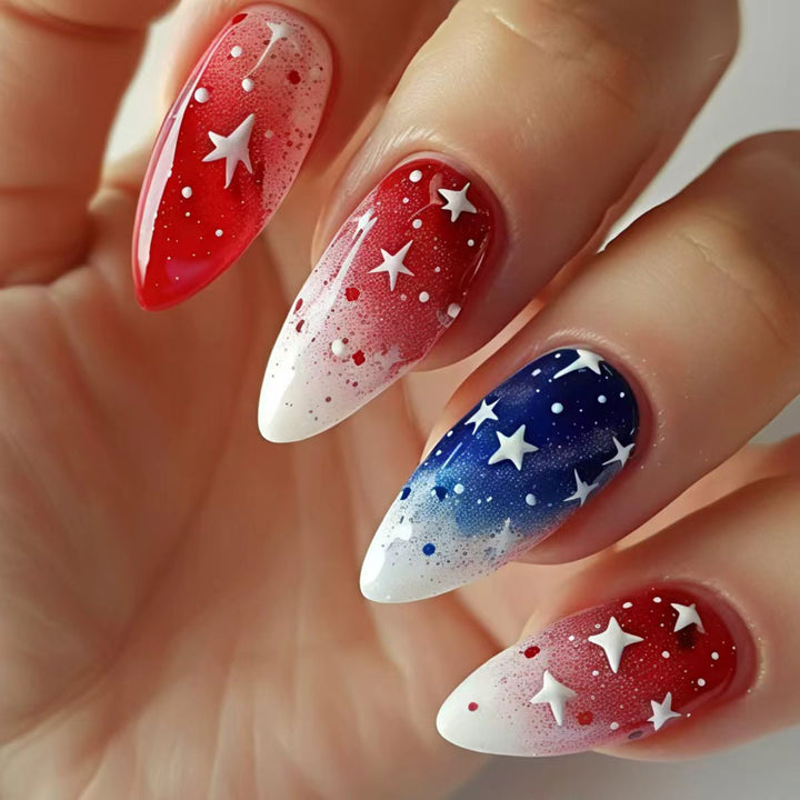 Artificial nails in creative star design Kalsten