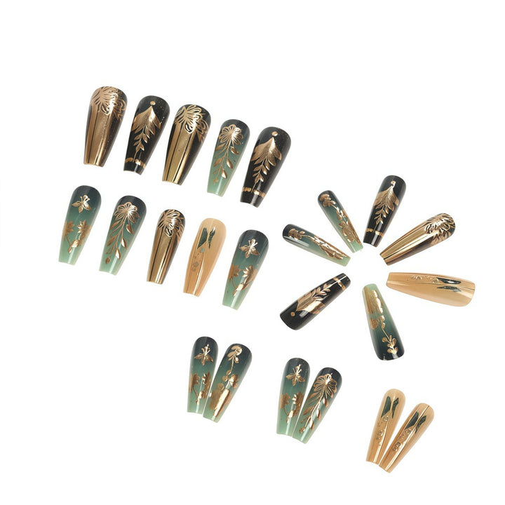 Artificial nails with floral gold embellishments Kalsten