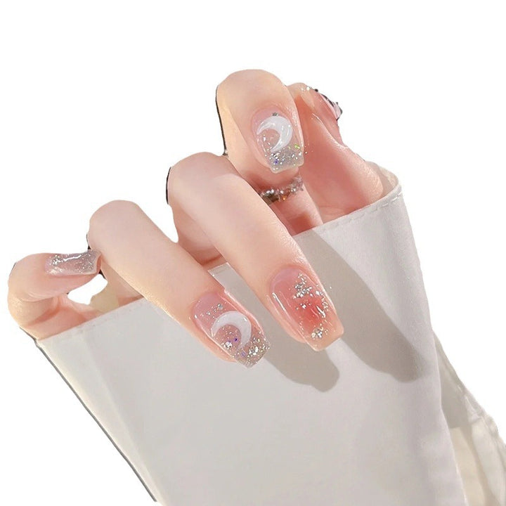 Glittering Nail Art Kalsten