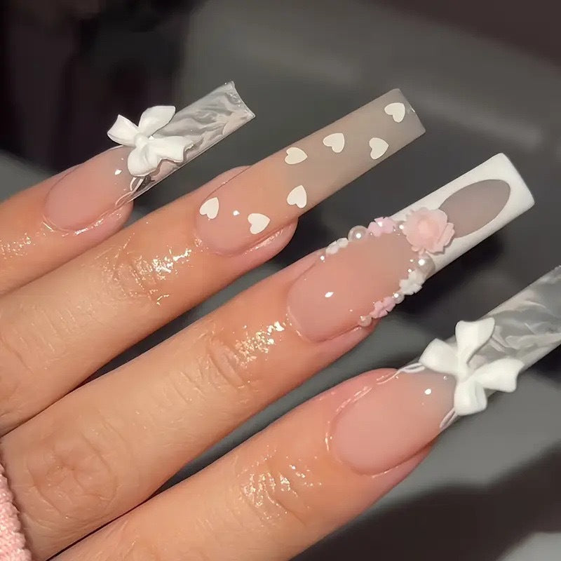 Decorative Heart-Themed Nail Wraps Kalsten