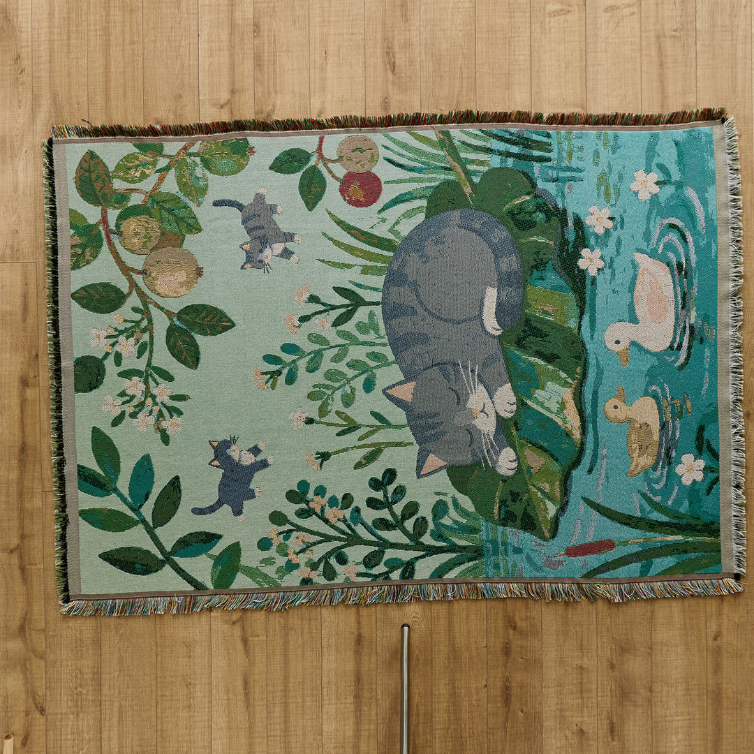 Playful Cat-Themed Throw Blanket